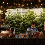 The Montague On The Gardens