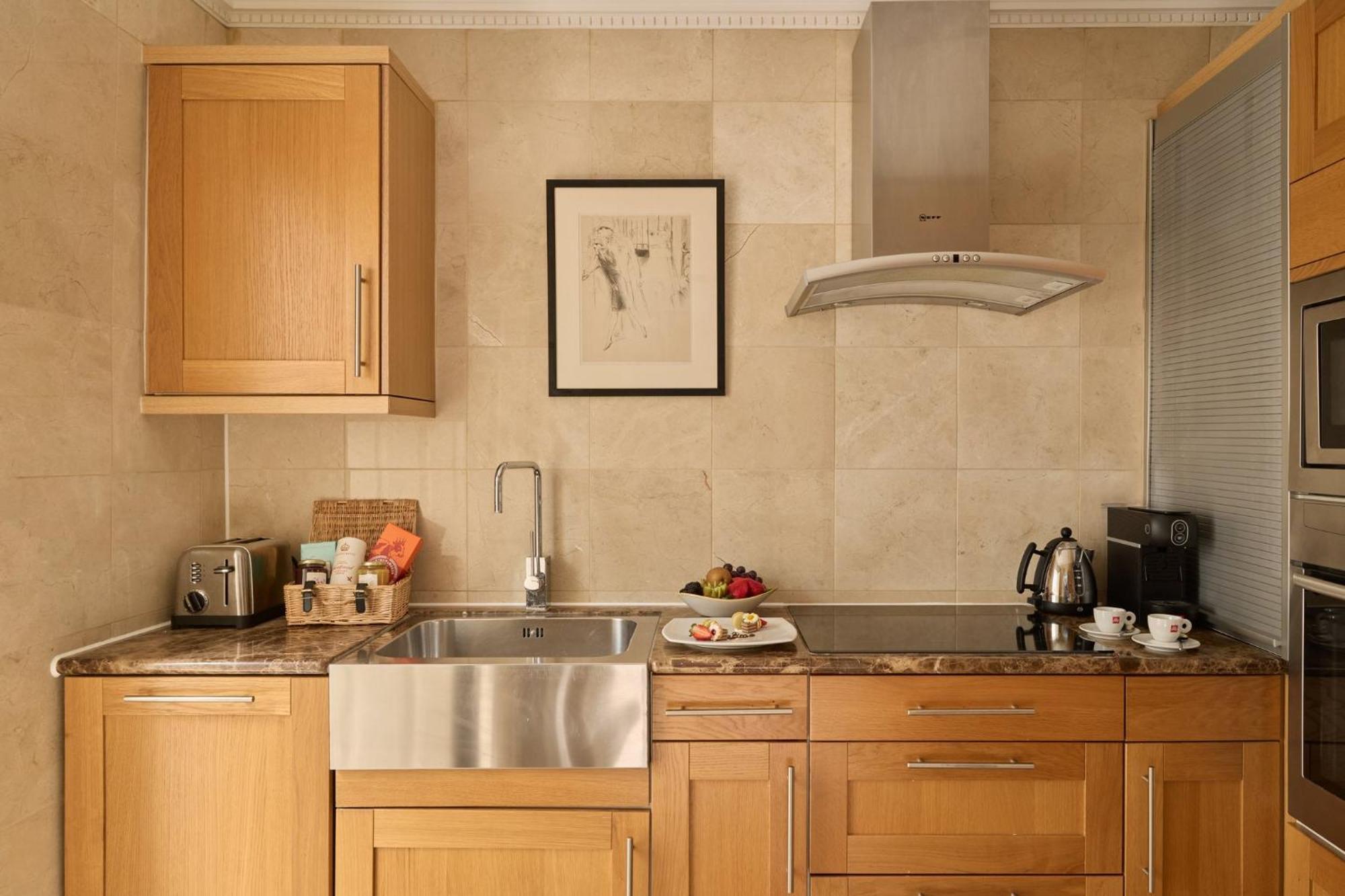 The Montague On The Gardens 4* London