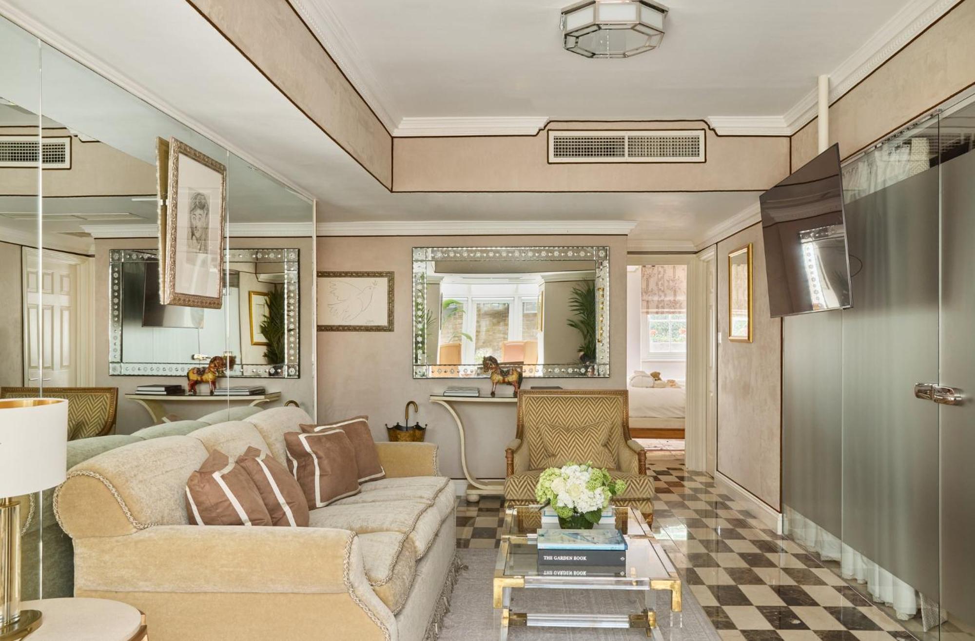 Hotel The Montague On The Gardens London